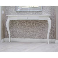 Casa Verdi console made of solid alder. Photo 1