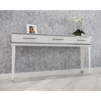 Casa Verdi console made of solid alder. Photo 1